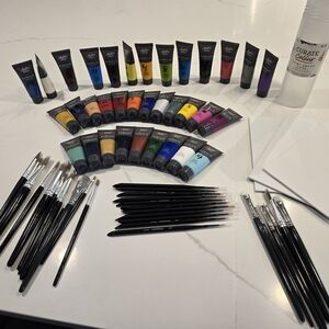 Acrylic Paint Set with Brushes